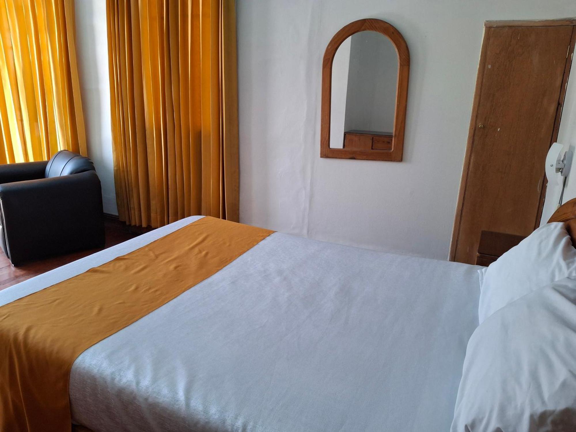 Hostal Lluvia De Oro Arequipa Extérieur photo